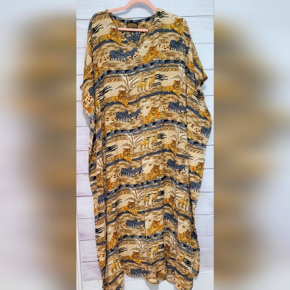 Nwot RARE  Vintage Mystique African Safari print kaftan OS